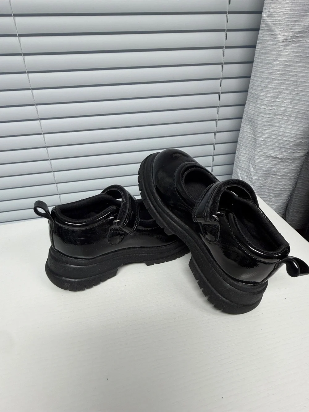 OshKosh Bgosh shiny black